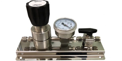 Single-stage pressure control system