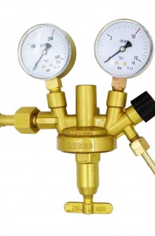 DIN style industrial gas pressure reducer